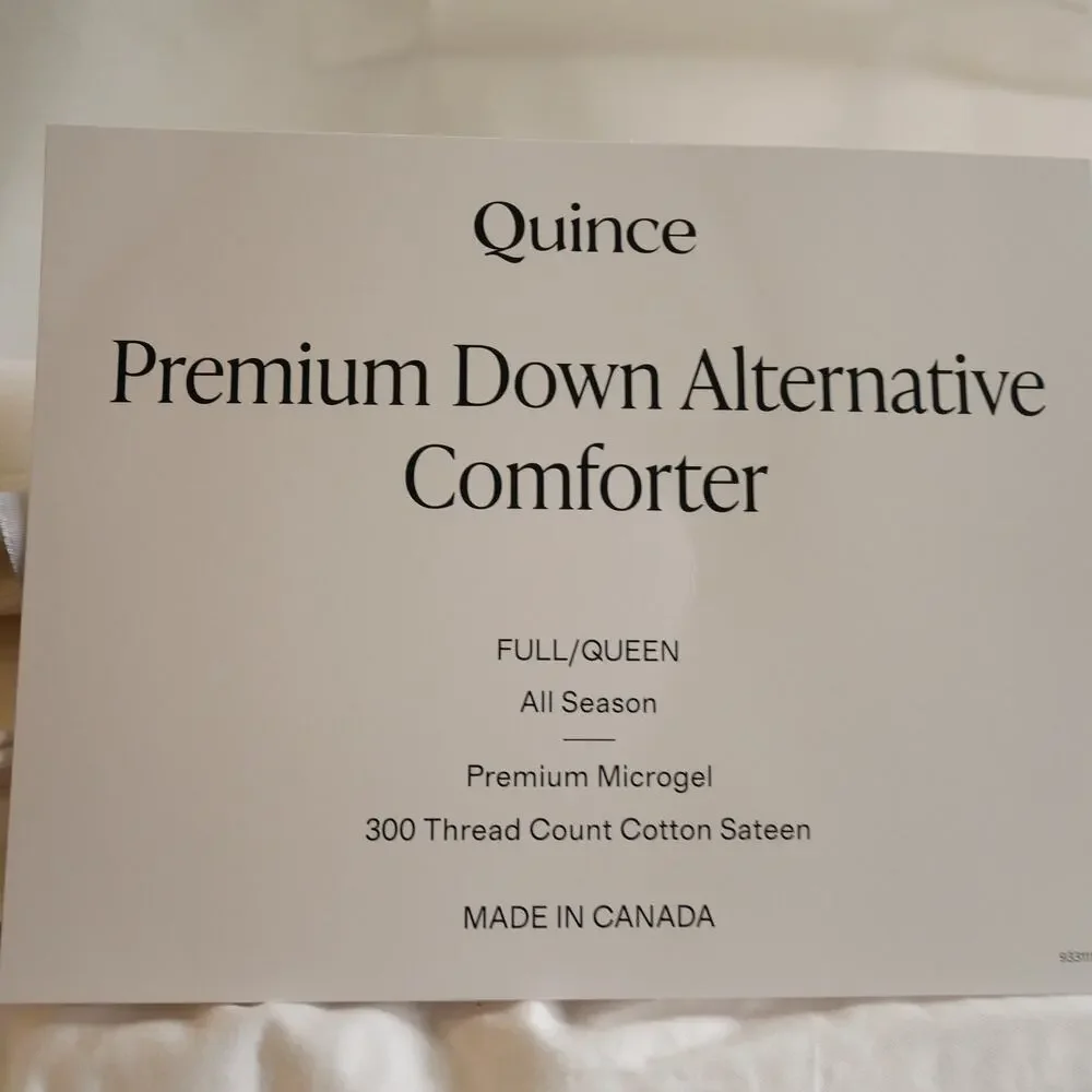 Quince Duvet Insert Down Alternative Comforter Full Queen Lightweight NEW